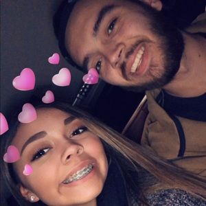 Meet your Posher, Shailee